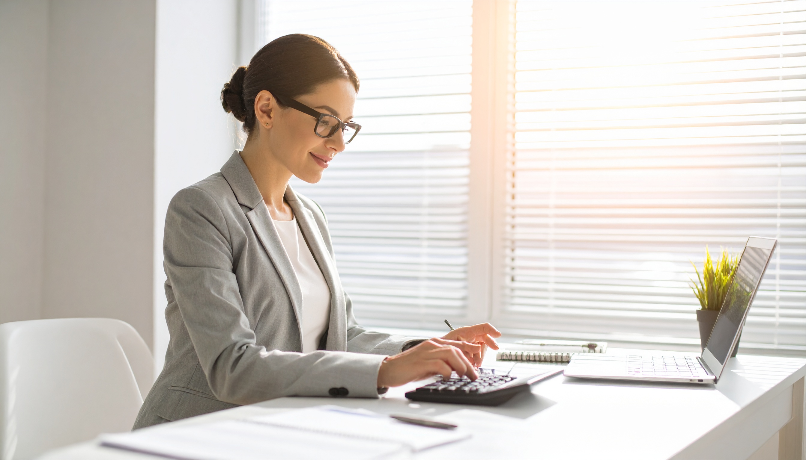 Accelerate financial transactions with compliant digital signatures